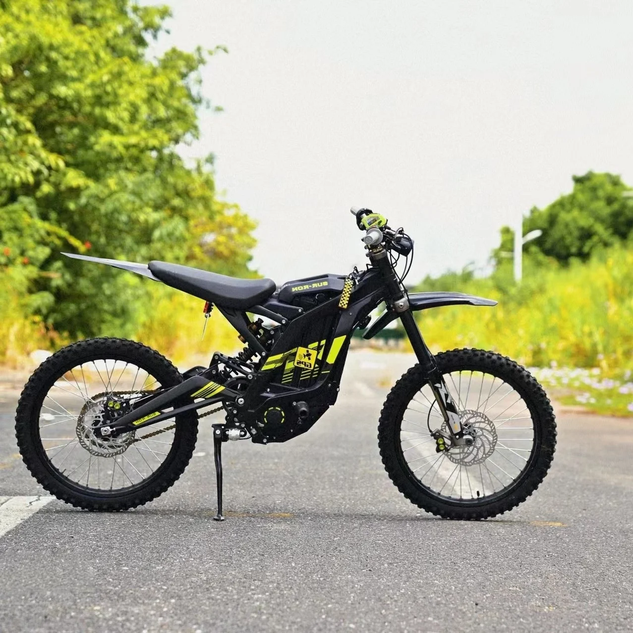 2024 Original 2024 Light Bee X 60V 40AH Off Road LBX 6000W Off Road Electric Dirt Racing Bike 40AH Suron Light Bee X