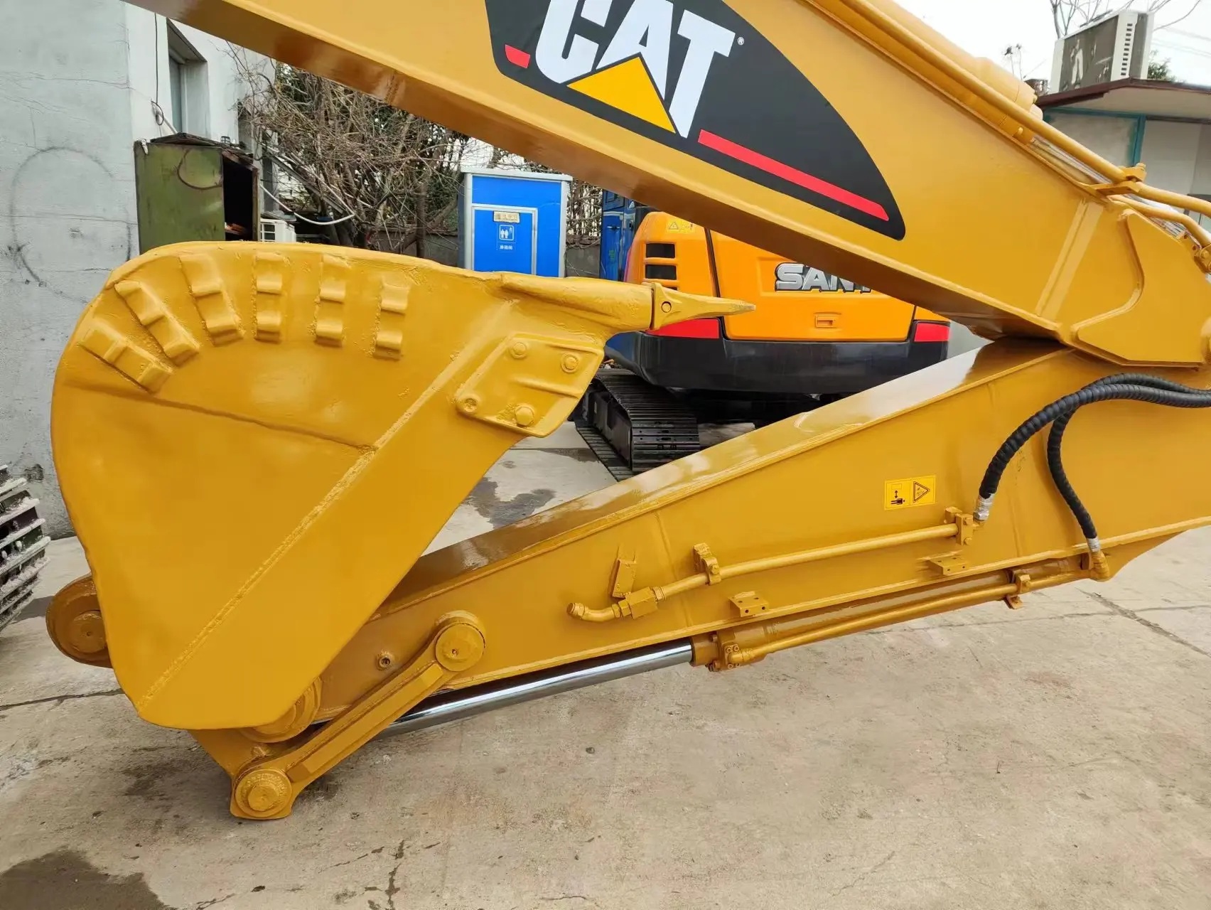 Guangzhou used excavators Perfect performance used CAT320C excavator 20 ton digger