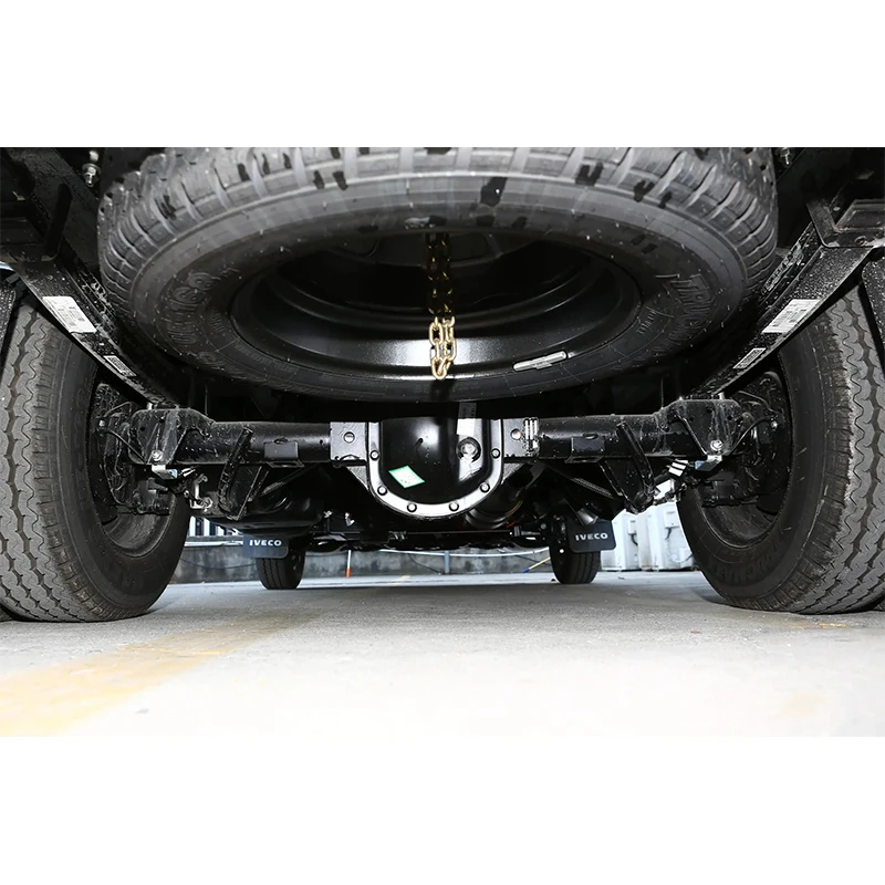 Best selling diesel Passenger Vans Comercial Transport iveco cargo Van truck time-sharing four-wheel drive for Transport