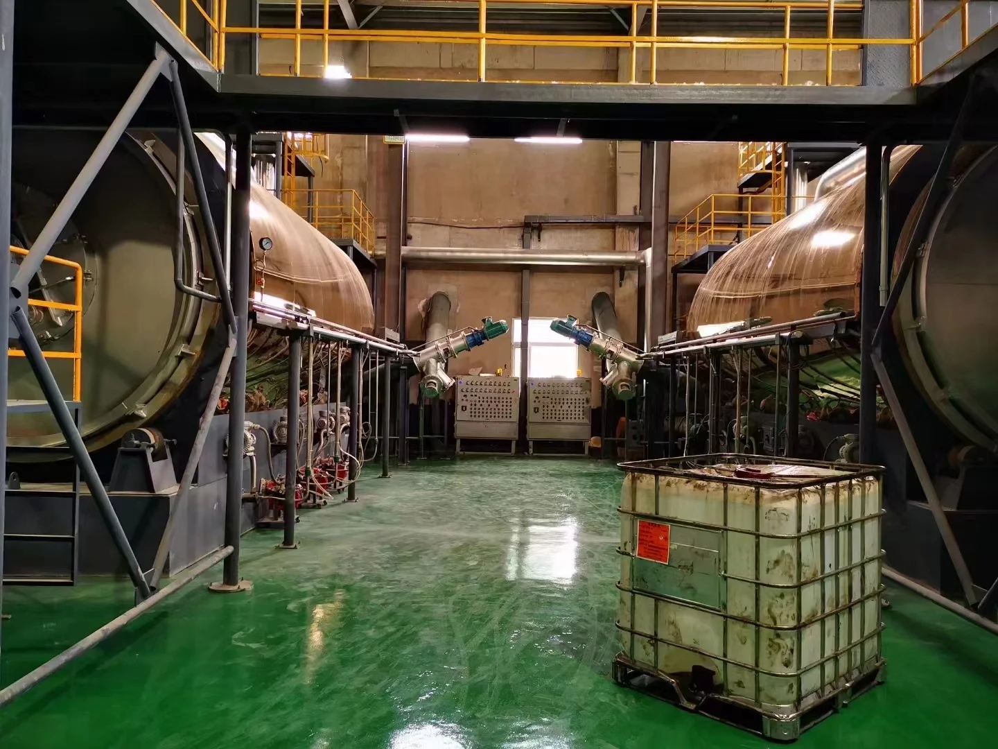 Whole of Recycling Machine Scrap tyre pyrolysis plant type plastic to diesel fuel oil Equipment