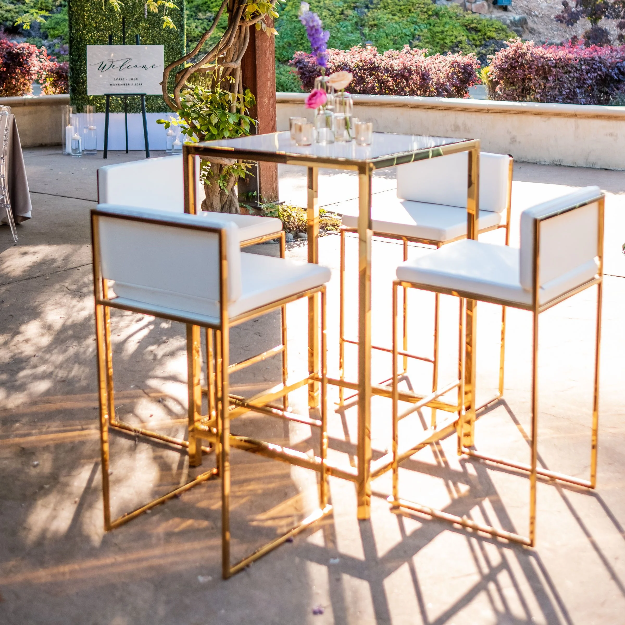 Top Selling Commercial Hammered Hand Forged Golden Metal Frame Finishes Counter Customize High Stool Bar Chair