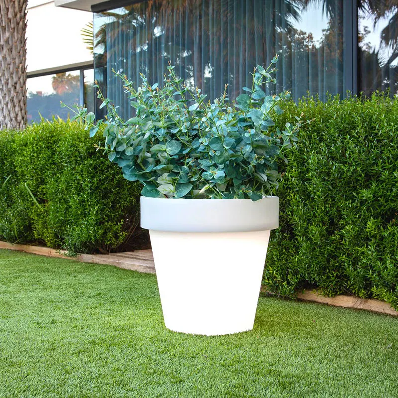 Ebay Hot Sale Courtyard Garden LED Plastic Flowerpot of RGB 16 Colors Changing Led