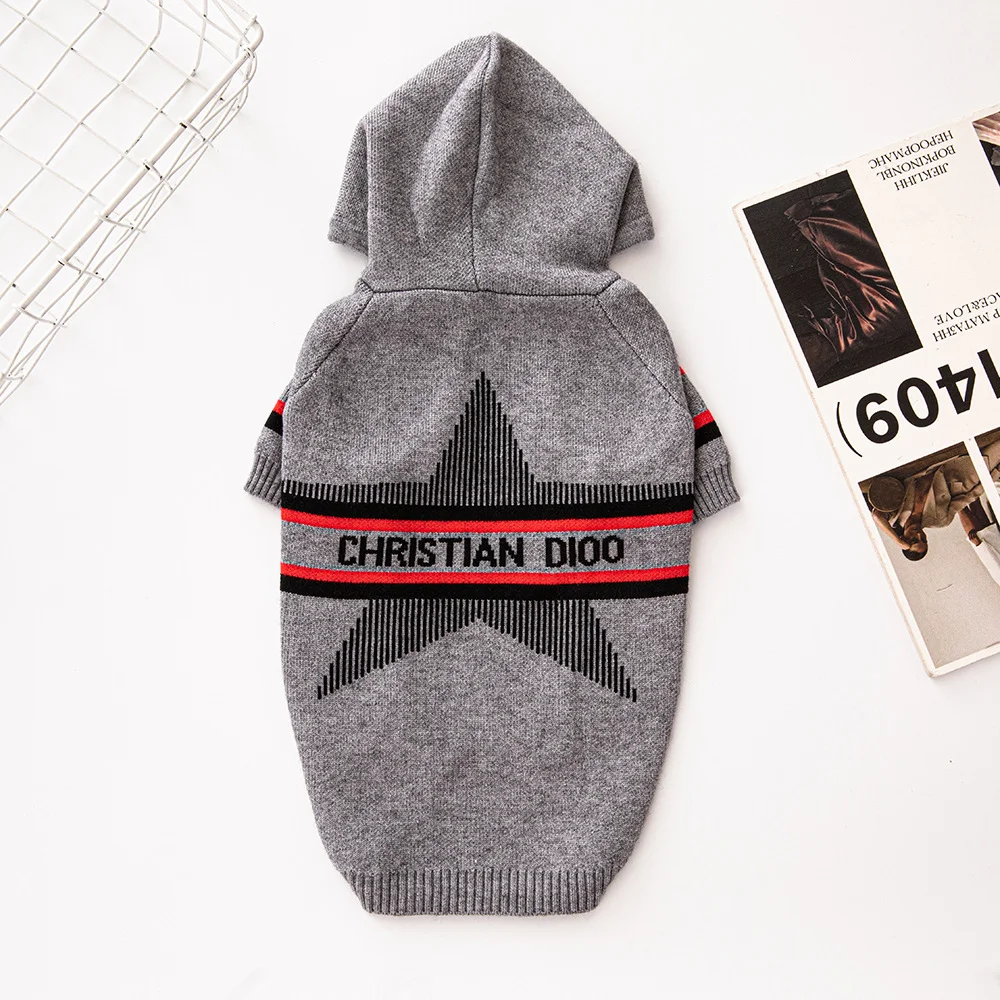 HIgh Quality Dog sweater Luxury Autumn And Winter French Bulldog Schnauzer Chihuahua Dog Clothes for Small Puppy