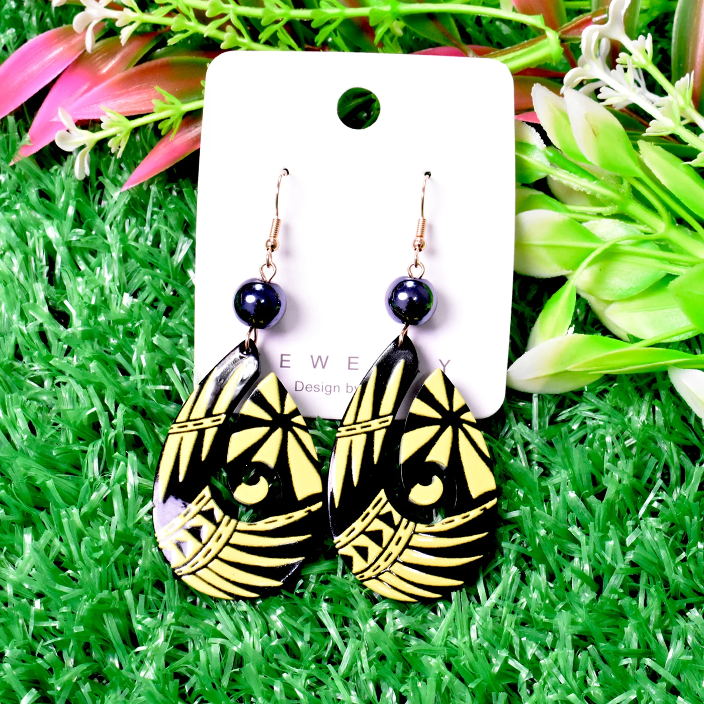 Women Fashion Earrings Hawaiian Flower Wholesale Acrylic Acetate Tribal Earrings for Islanders Vacation and Daily