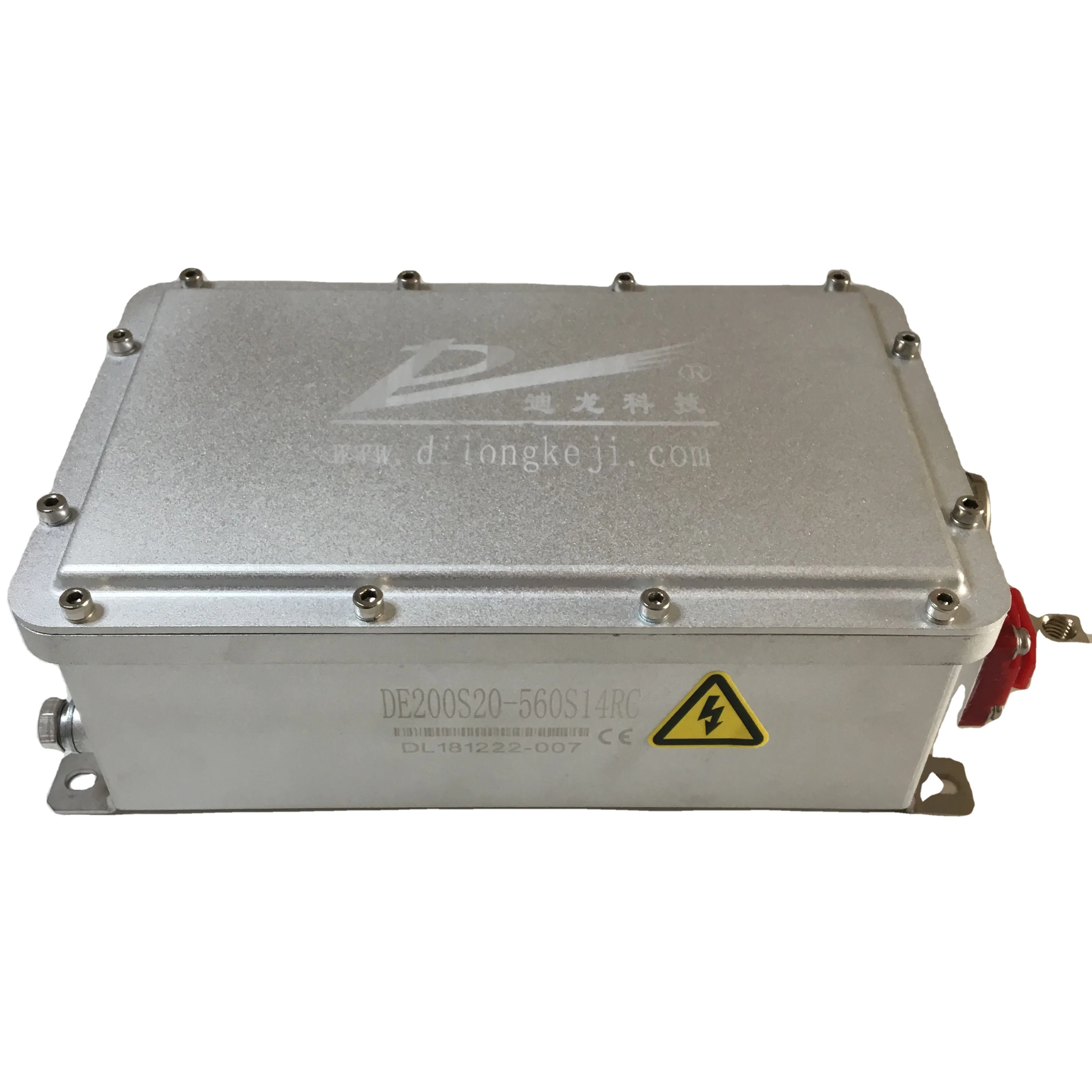 EV с водяным охлаждением Малый размер advanced широкий диапазон входного напряжения 1800 Вт 28V выход на борту DC-DC конвертер