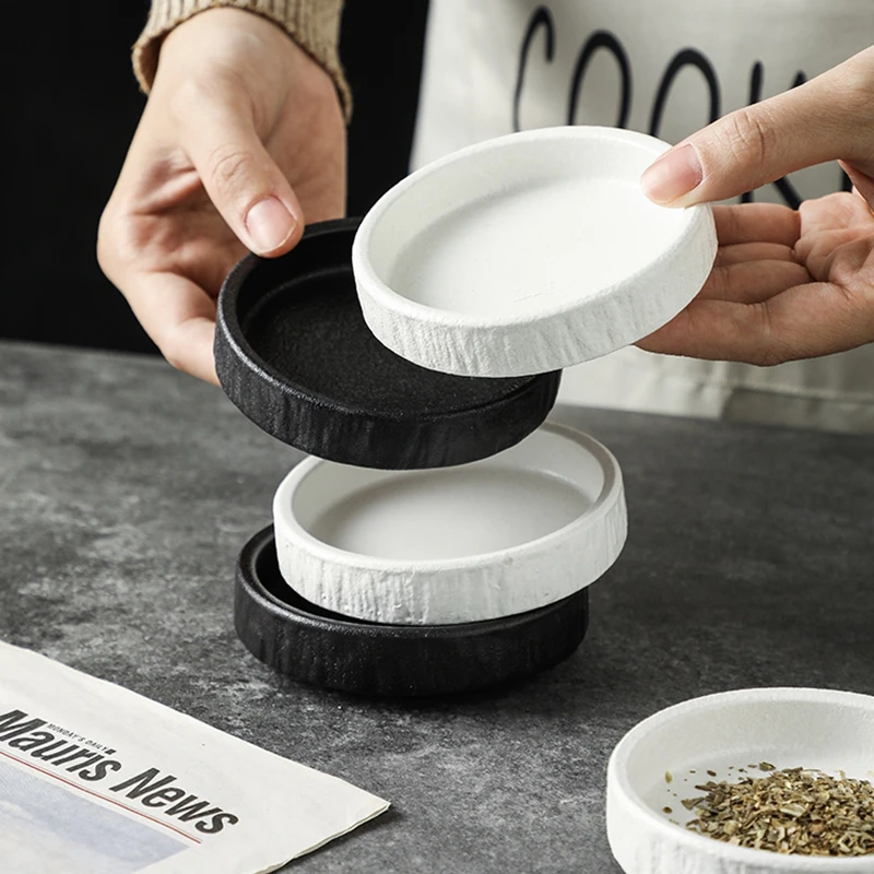 Ceramic Soy Sauce Dipping Bowls Matte Sushi Wasabi Vinegar Soy Sacuce Fruit Dishes Restaurant Ketchup Seasoning Bowl Tableware