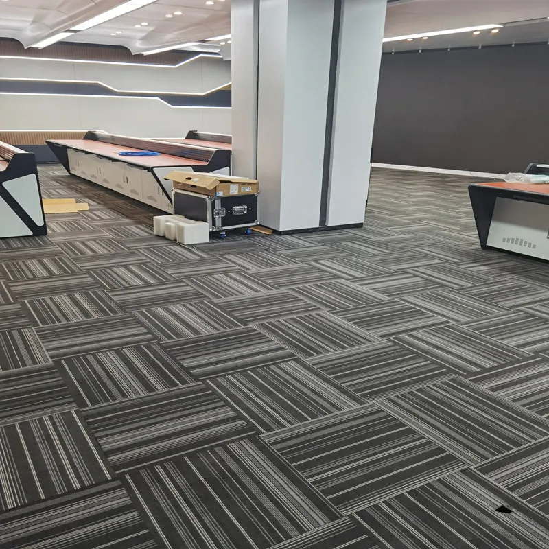 High Traffic Luxury Hotel Room Carpet Executive Office Floor Carpet Tiles Commercial 50x50 Modular Carpet Tiles For Office