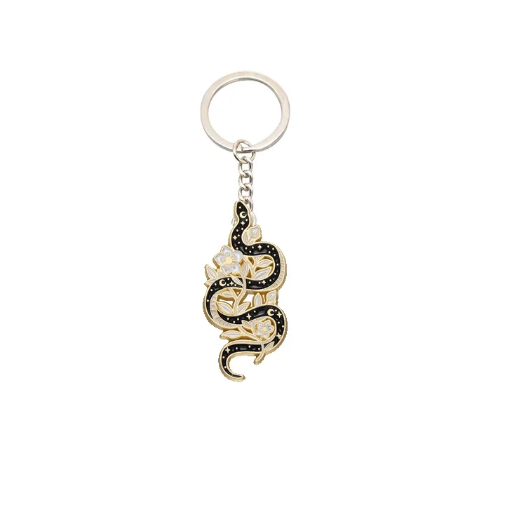Wholesale Factory Black And White Snake Shaped Enamel Keychain Llavero Custom Butterfly Moon Statue Of Liberty Keychains