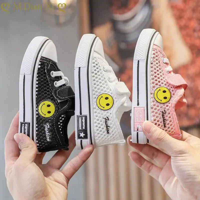 2021 летняя новая дышащая сетчатая парусиновая обувь для мальчиков милая с мягкой подошвой девочек Белая рисунком