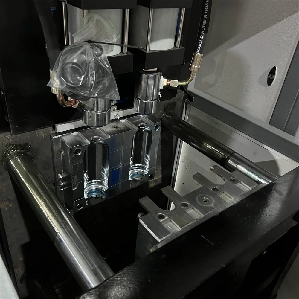 Auto 1L 4L 5L 20L Plastic Pp Pet Bottle Barrel Jerrycan Drum Making Molding Machine Stretching Blow Moulding Machine