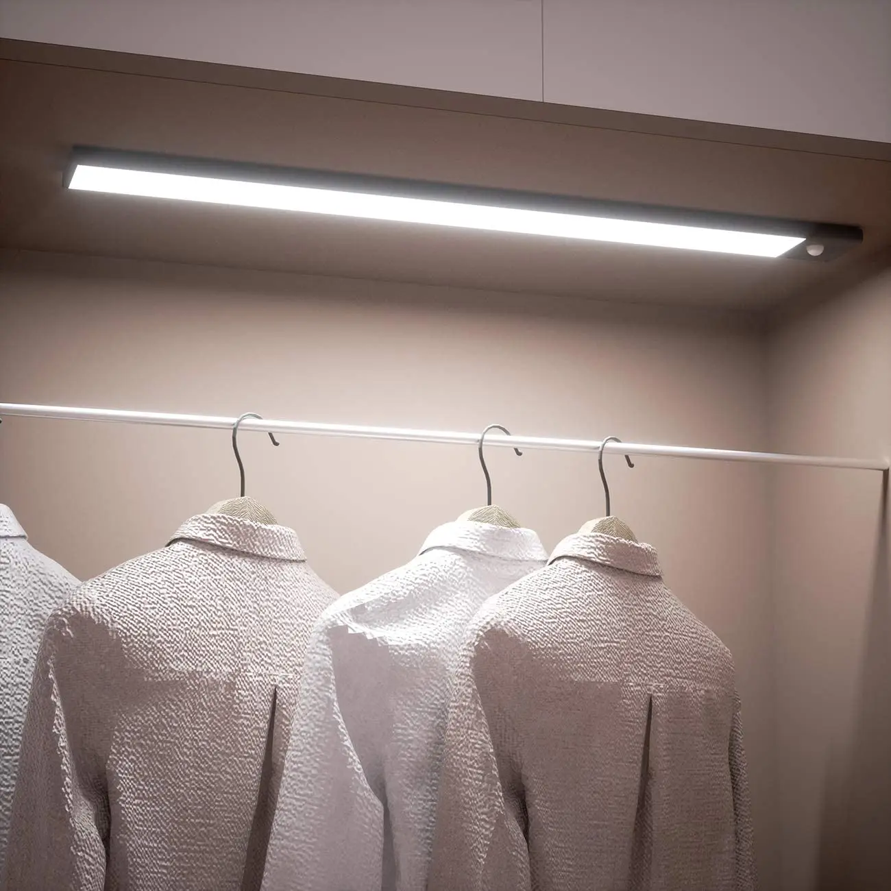 Hot Selling Item PIR Automatic Under Cabinet Lighting Movement Under-Counter Light Fixtures