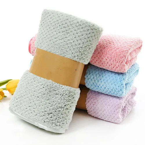 85% polyester and 15% polyamide plush terry solid color promotion quick dry coral fleece fast dry towel