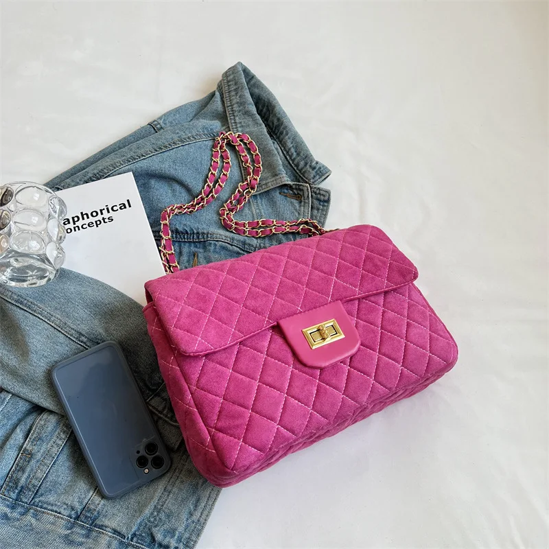 Trending Women Purses Bolsas De Mano Handbags Ladies Autumn Velvet Purses Crossbody Bag Velvet Purse Handbags 2023
