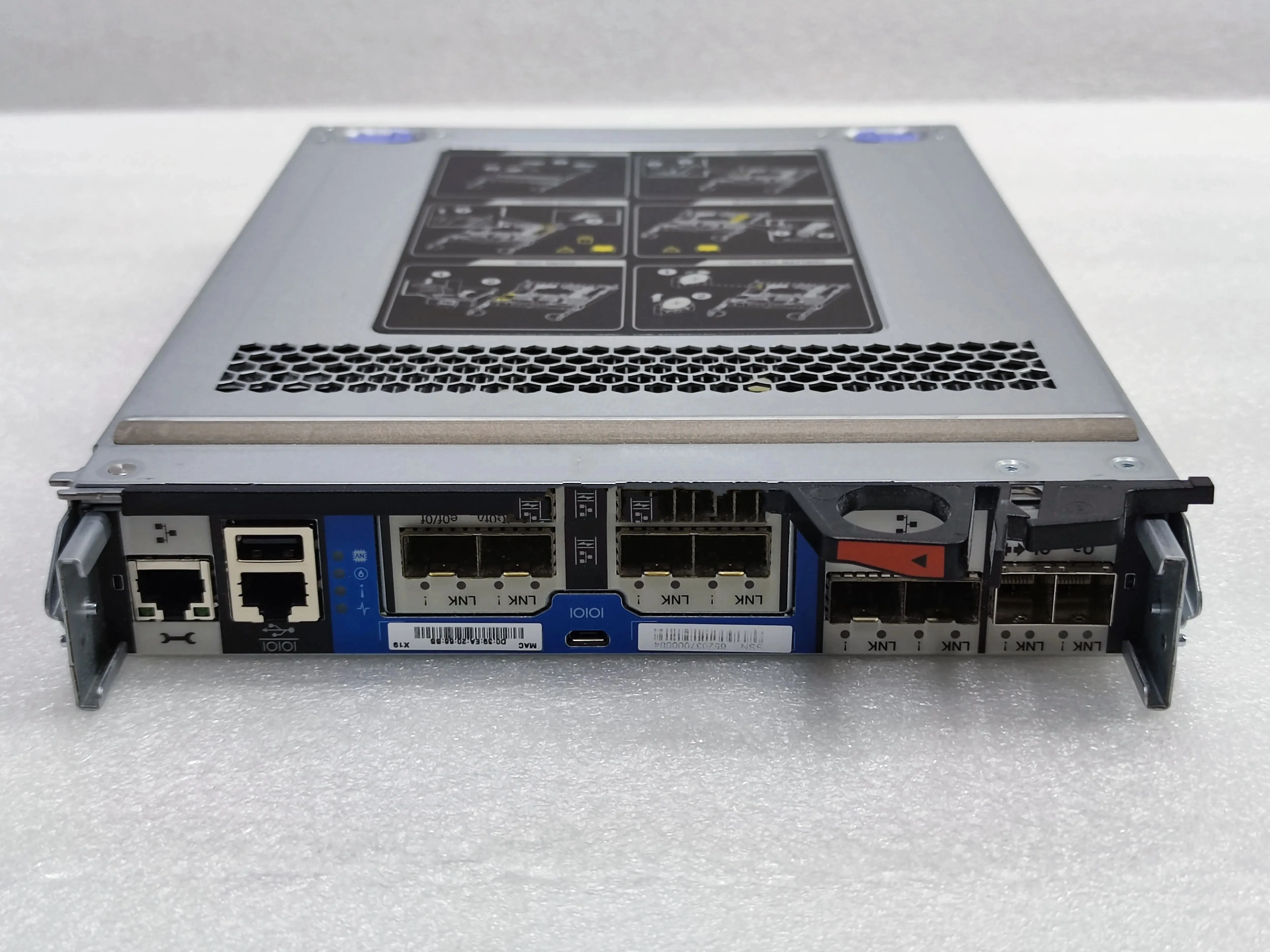 AFF-A220 NetApp AFF-A220 Nas SAS HA/Dual Node Filer Premium Bundle w/ x24 X356A-R6 3.84TB SSD