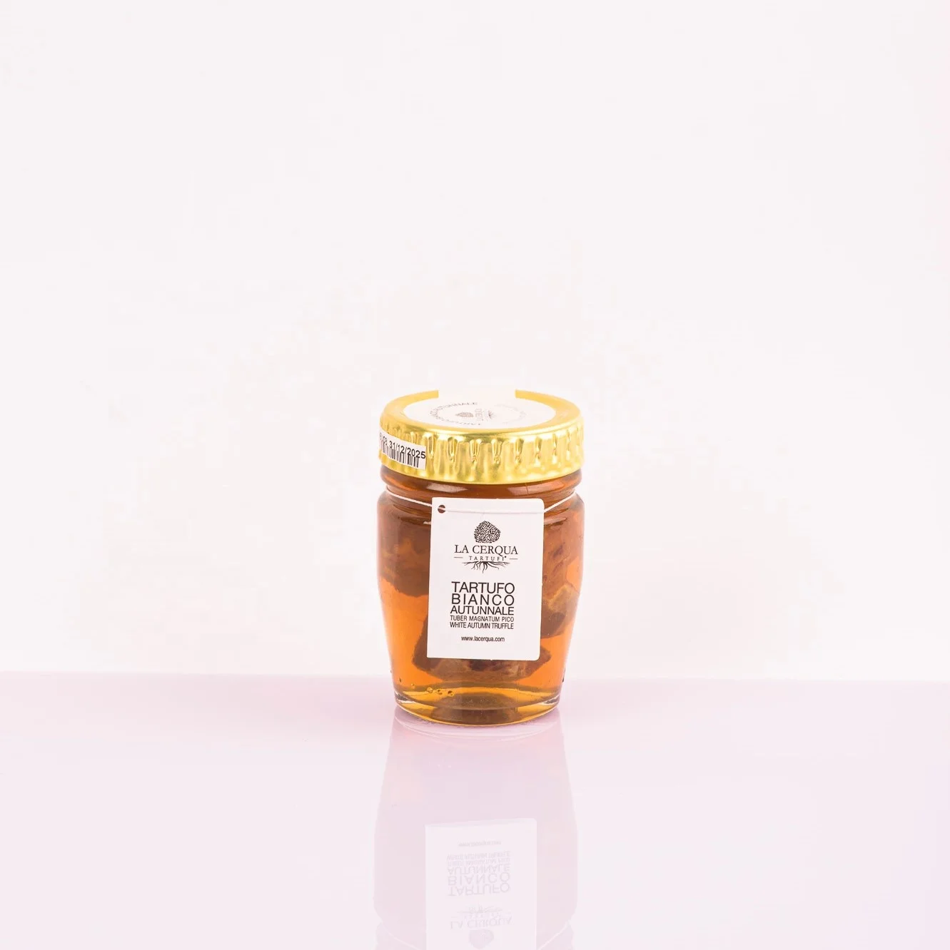 Italian Luxury Gourmet Excellence White Autumn Truffles Tuber magnatum Pico Skillfully Preserved in Truffle Brine 25 Grams