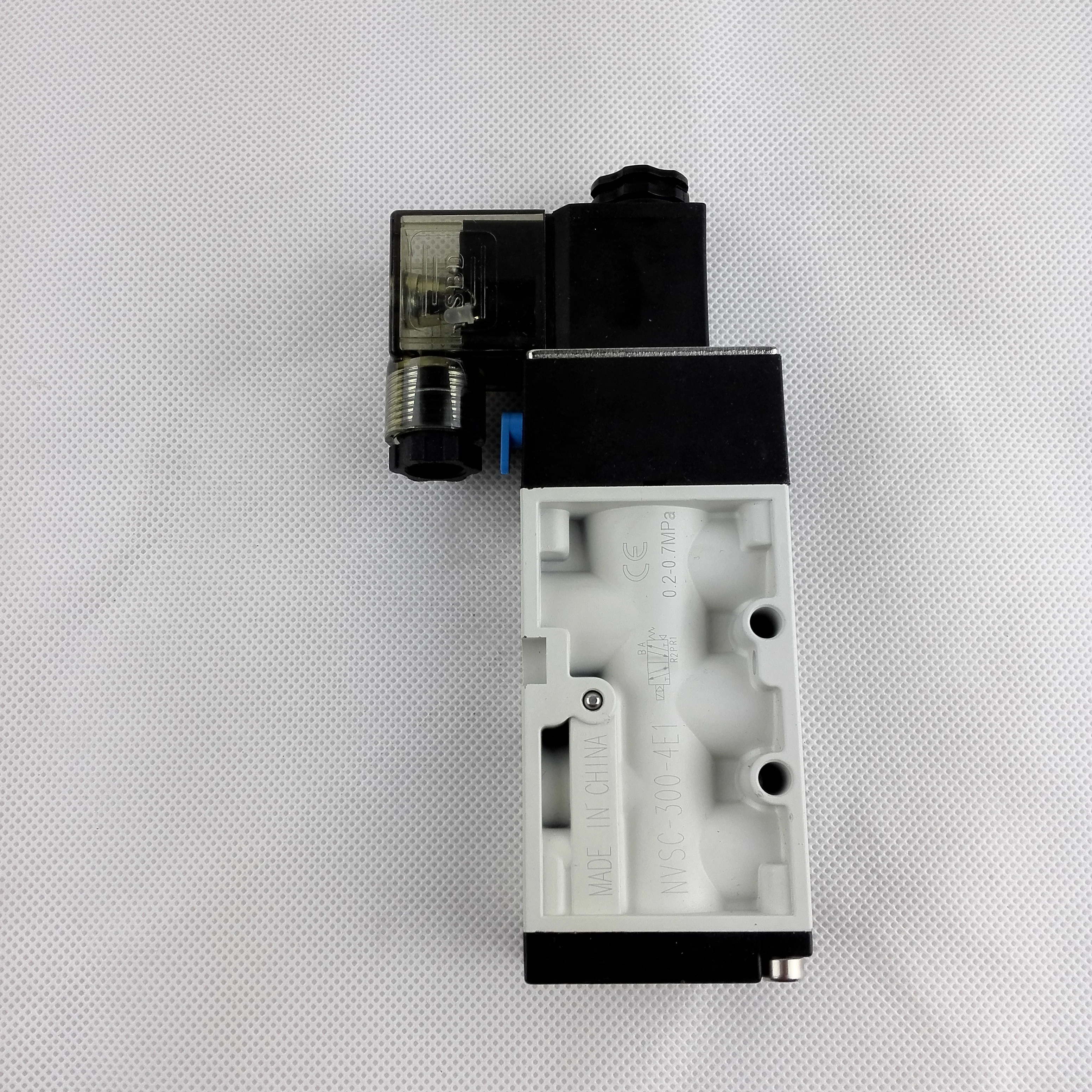 MVSC-300-4E1  Actuator  industrial equipment 220V Pneumatic solenoid valve