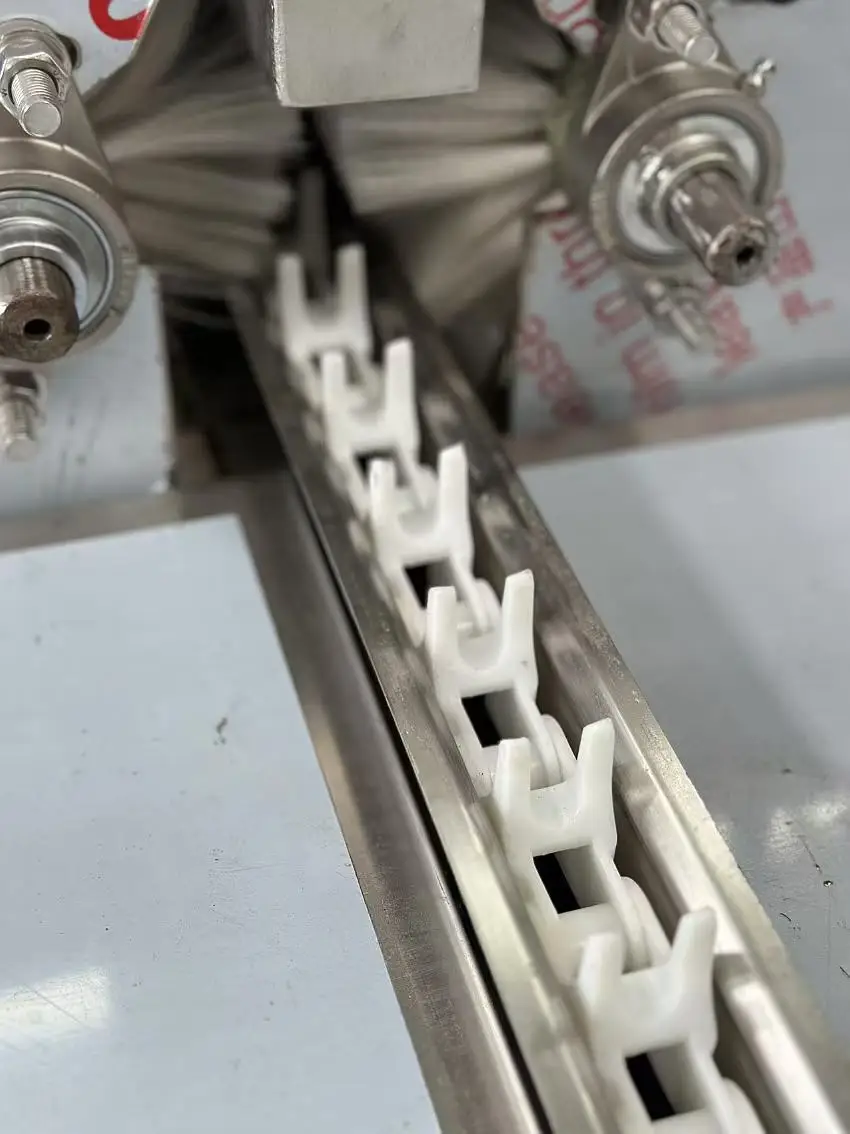 High-Efficiency Egg Cleaning Machine with Advanced Sanitizing Technology for Optimal Hygiene and Quality Control