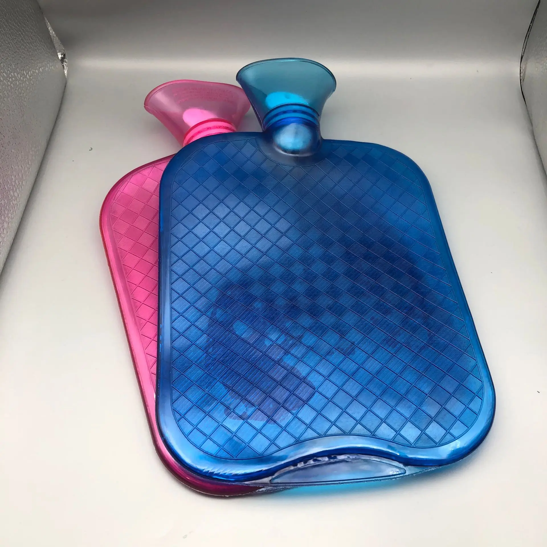 Wholesale 1000ml 2000Ml Home Safty Color Foot Hot And Cold Water Bottles Bag With Cover