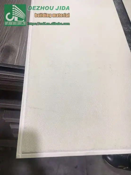 Floors and accessories - Plastic flooring leather