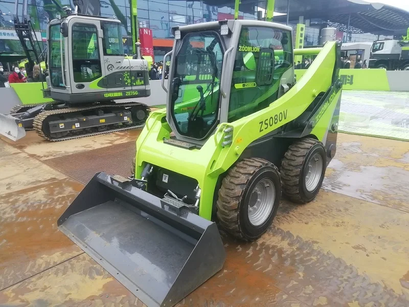Zoomlion погрузчик с бортовым поворотом ZS080V 0.8Ton колесный мини-погрузчик из Перу
