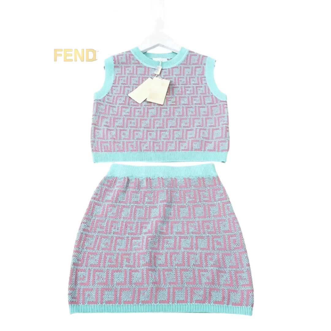 RUNTEN 2024 Fashion Accessories Kids Wholesale Clothing Designer Ball Gown Girl Party Dresses Clothes Boutique T-shirt Design