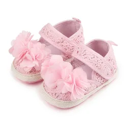 Wholesale crochet fancy baby shoes flower design for baby newborn shoes