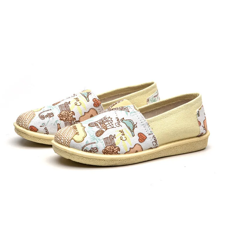 
Dropshipping 2021 Autumn Cartoon Women Flat Round Toe Canvas Moccasin Shoes Breathable Soft Bottom Ladies Loafers 