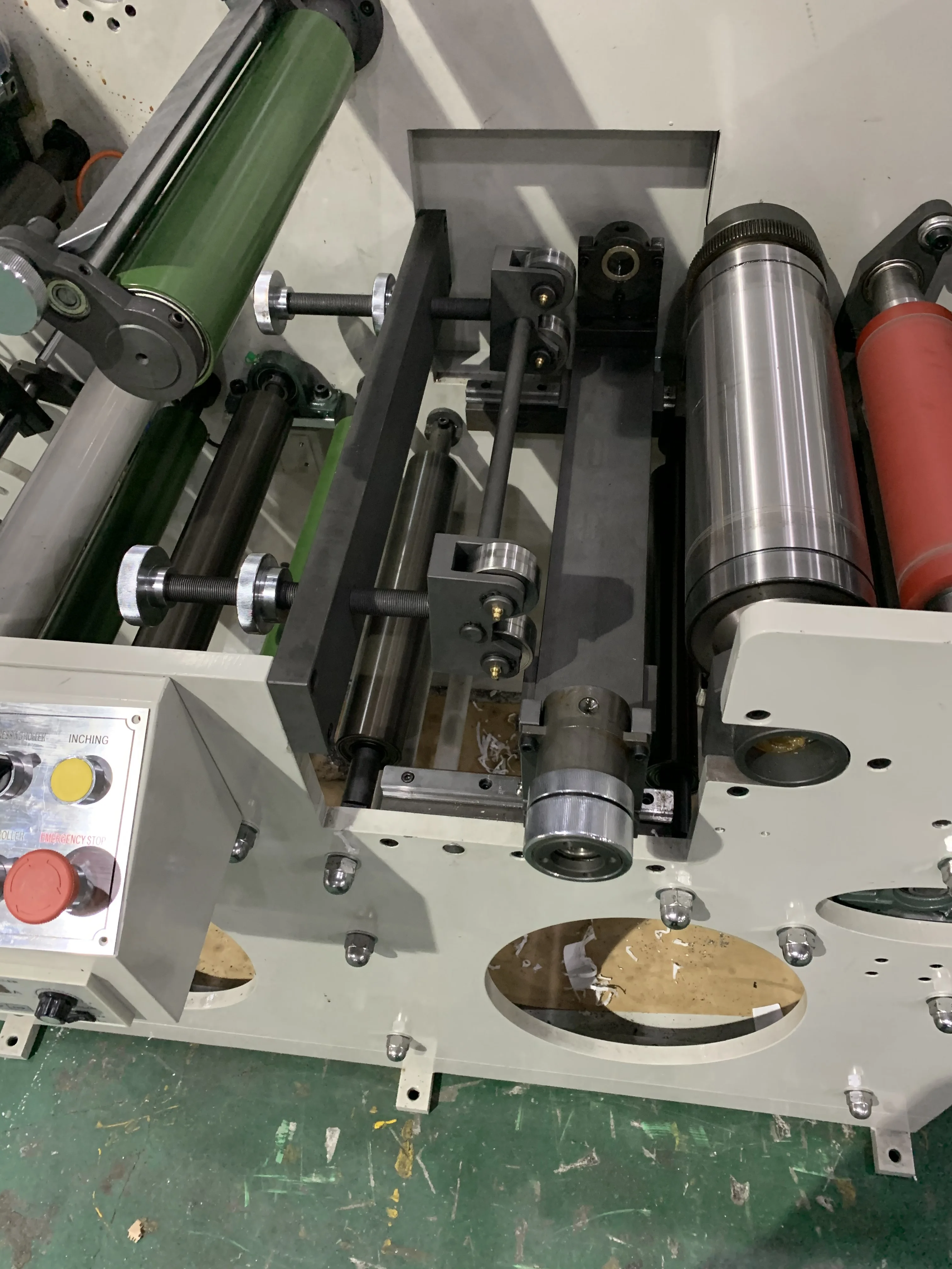 GP-320YH high speed rotary die cutting machine with turret rewinder