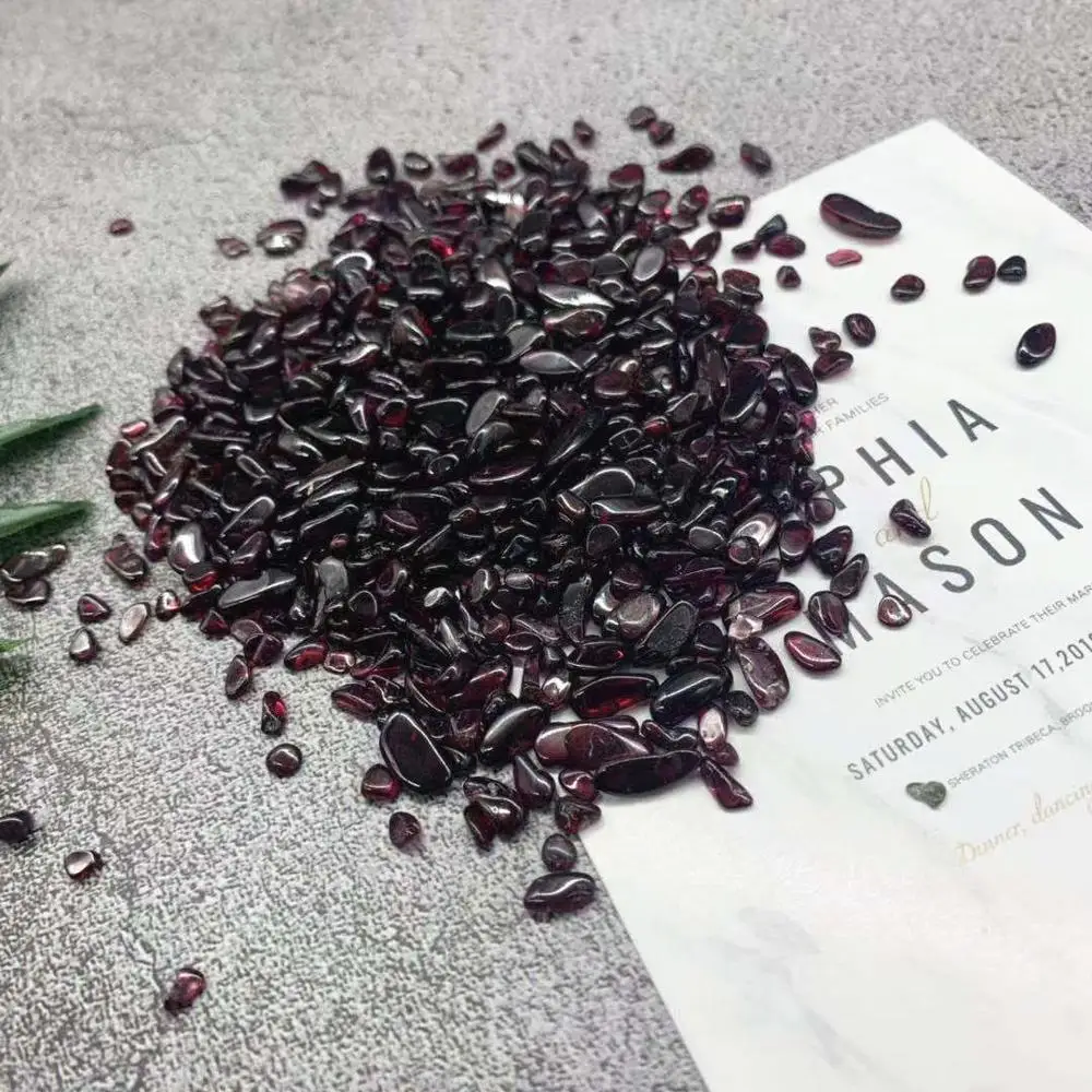 New product natural garnet tumble crystal stone gemstone chips gravel healing reiki crystal craft garnet stone for decoration