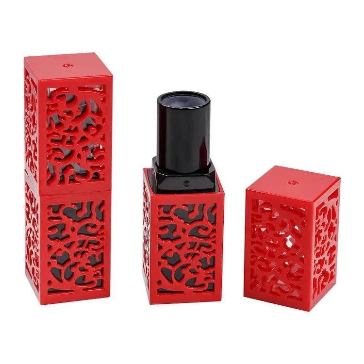 Factory Wholesale Price 3D Chinese Style Retro Hollow Lipstick Tube New Square Lip Balm Container Plastic Cosmetic Lip Beauty