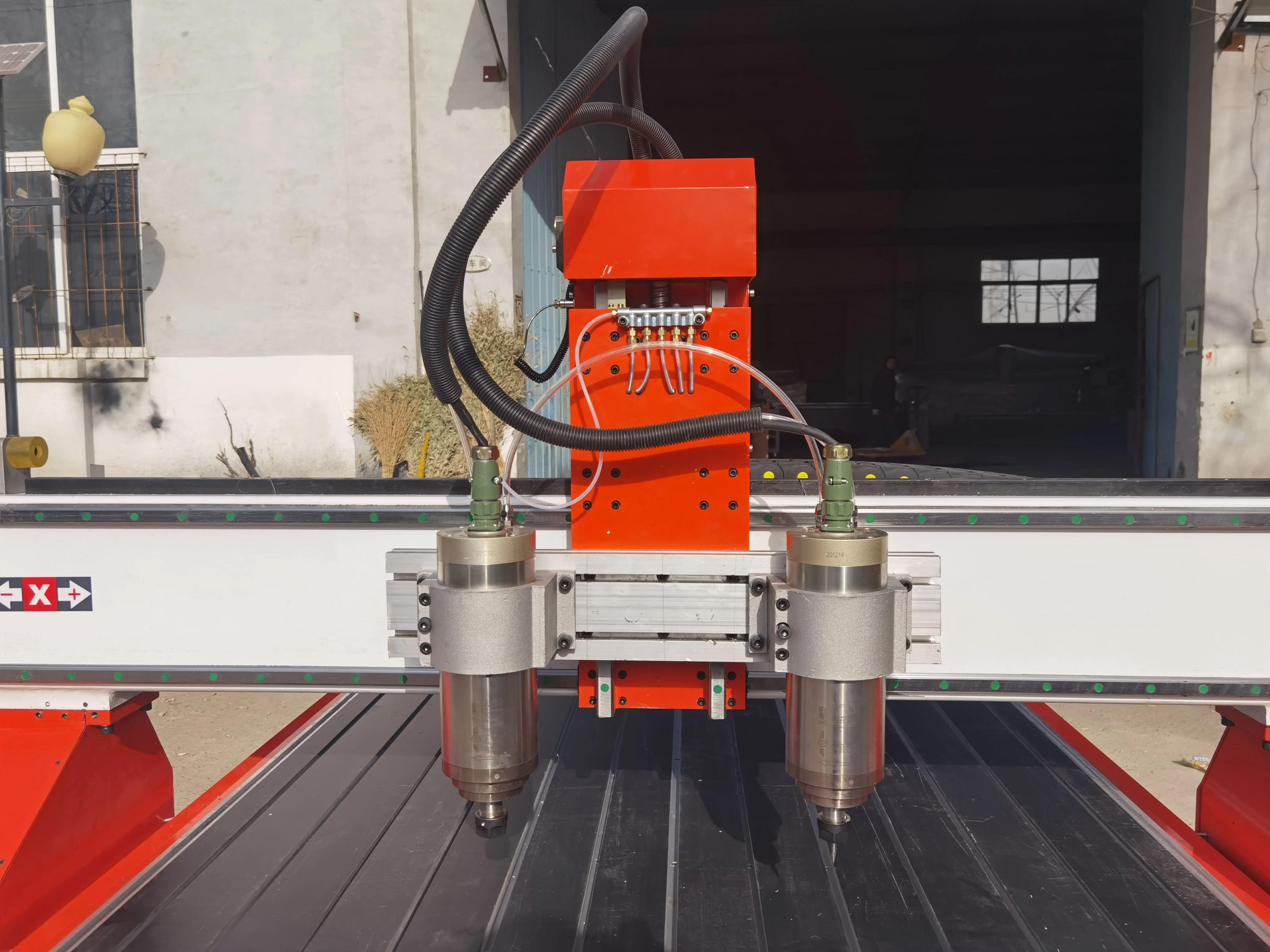  2021 Forsun новый дизайн новейший сверхмощный ce сертифицированный многошпиндельный фрезерный станок с 2 головками и ЧПУ