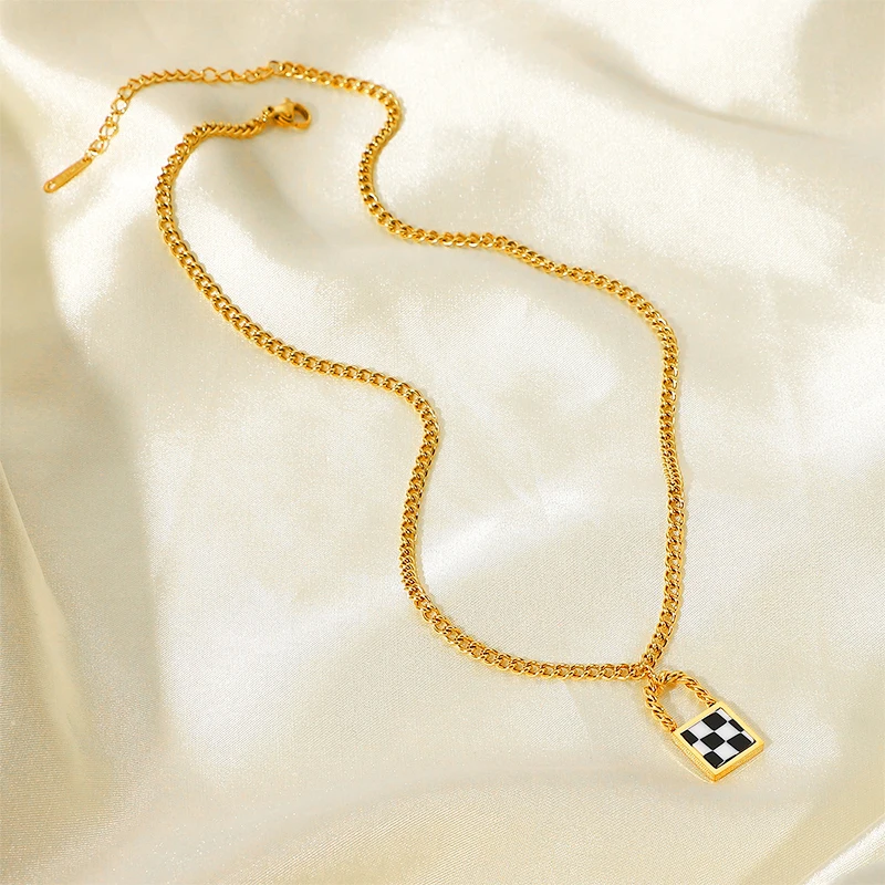 Custom Chain 14K Women Stainless Steel Heart Lock Checkered Enamel Pendant Necklace For Girl