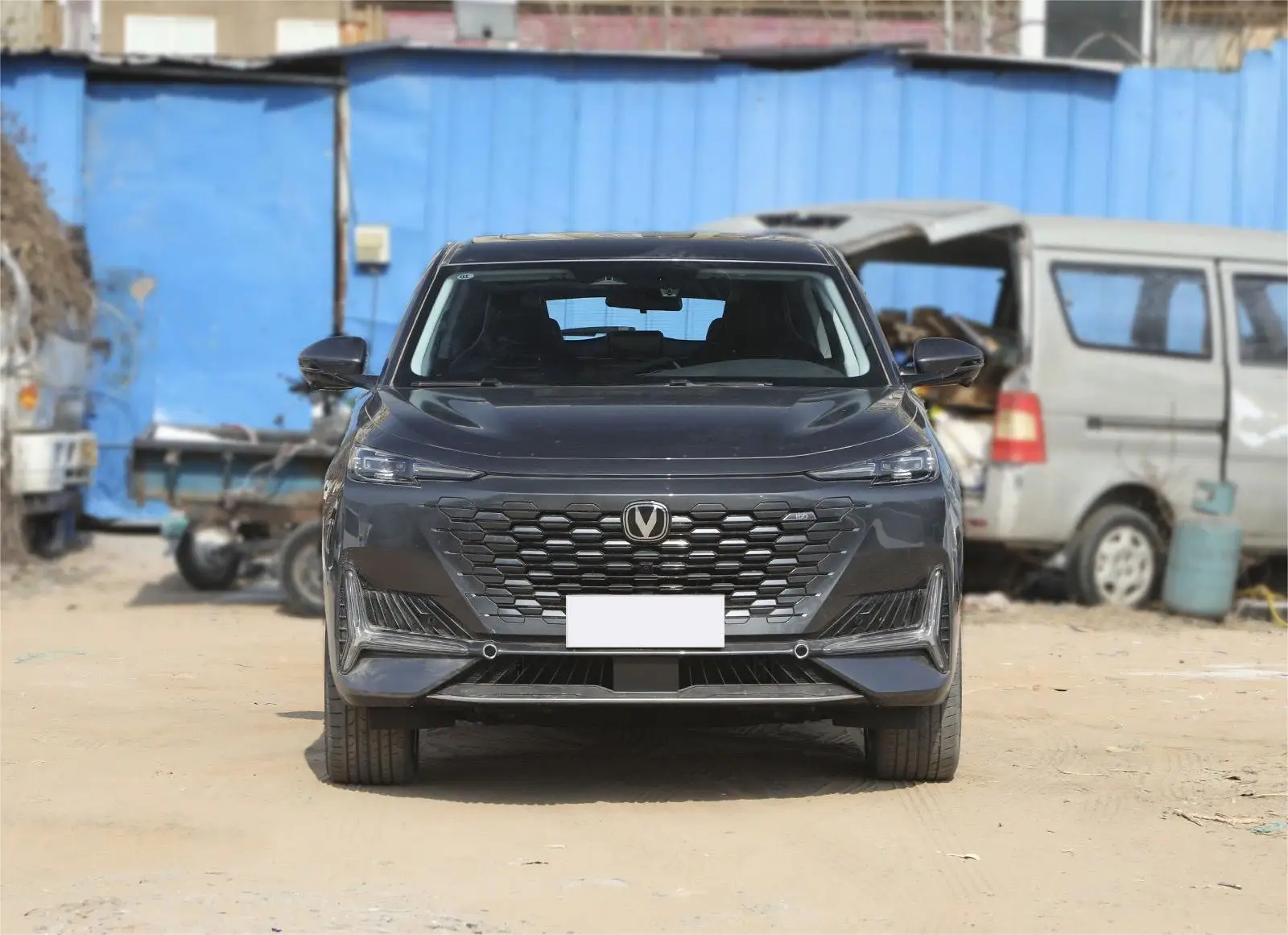 Full Charge Long Range 135 km Changan UNI--K IDD High Performance New Energy Vehicles