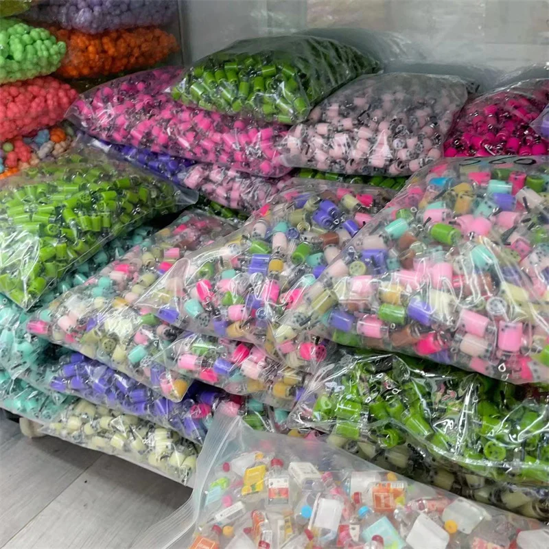 Миниатюрные бутылки для напитков
