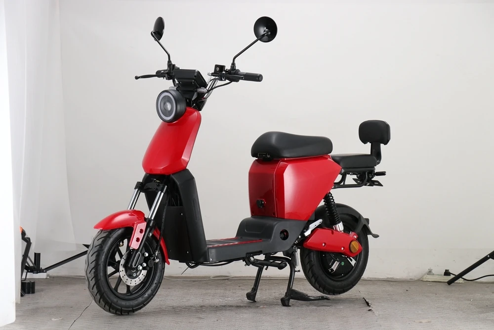 Wholesale Chopper Bike Citycoco Fashionable Lithium Battery Delivery Electric Scooter
