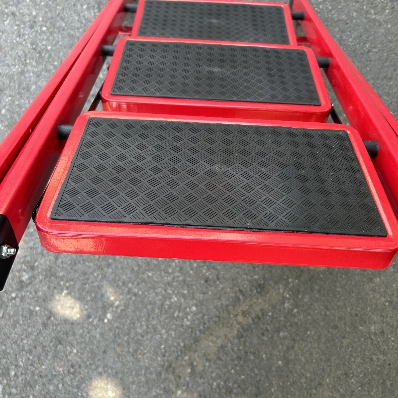 Mexico Steel Foldable Steps Ladder Stool Portable Household Metal  Step Ladder supplier