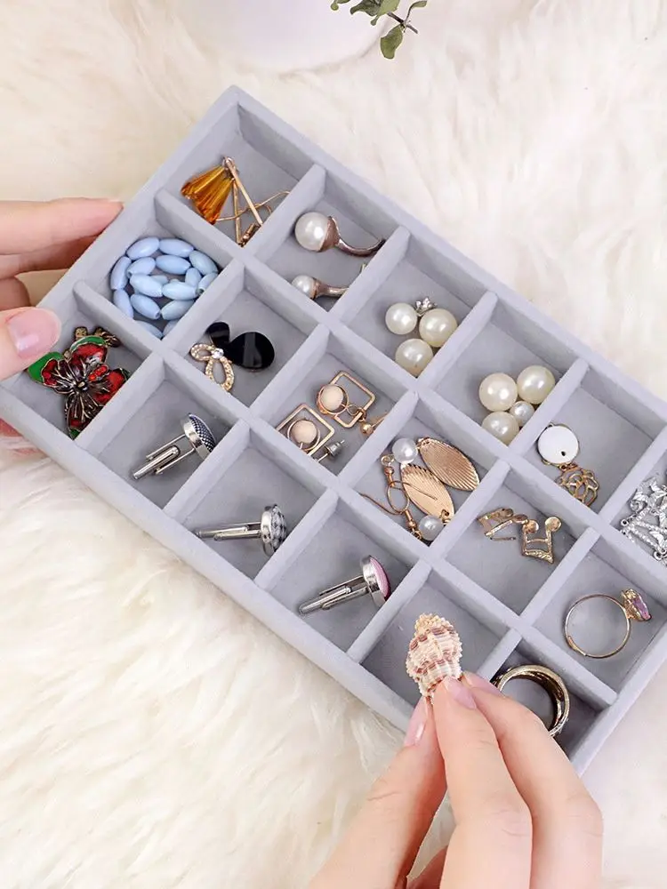 2021 Fashion Earrings Bracelet Necklace Velvet Box Display Jewelry Tray
