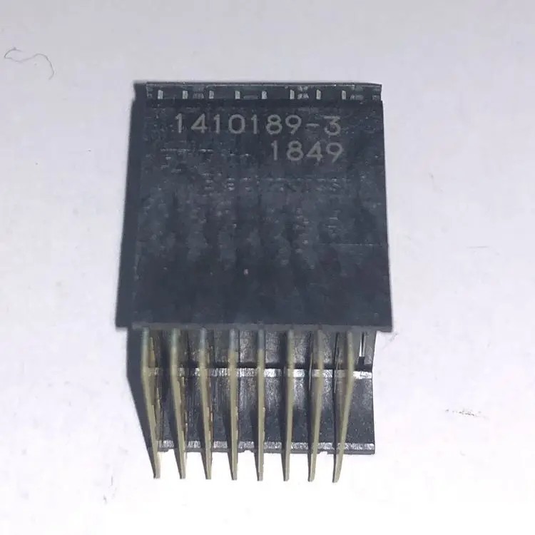 Spot wholesale original electronic components 1410189-3 backplane connector