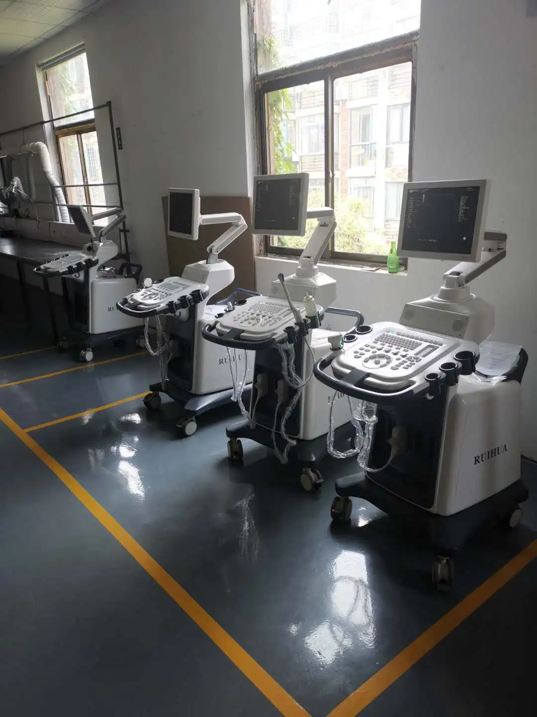 RUIHUA brand manufacturer OB GY and echo 3D  Cheap Color Doppler Ultrasound scanner