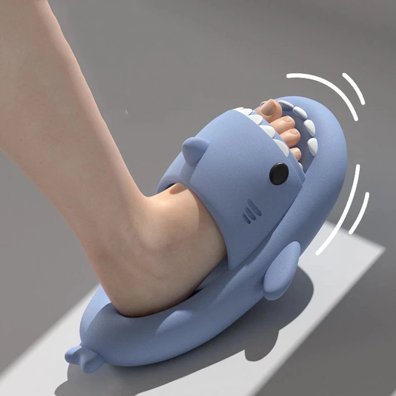 Womens Summer Sandals 2022 Flip Flops Men Shark-slippers Home Anti-skid Couple Fashion Shoes Outdoor Indoor Shark Slippers