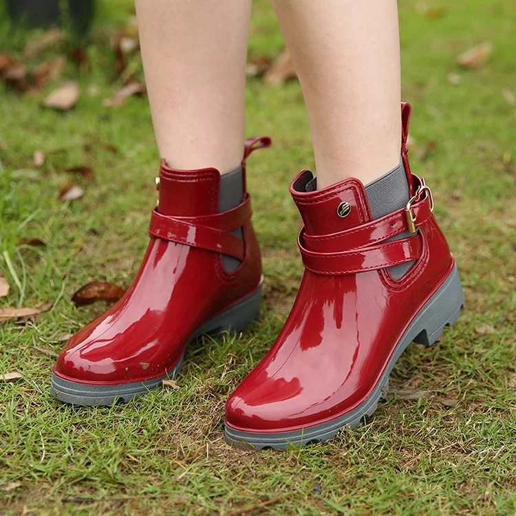 Bright shiny rubber pvc ankle rain boots rain boots for adults woman rain boots