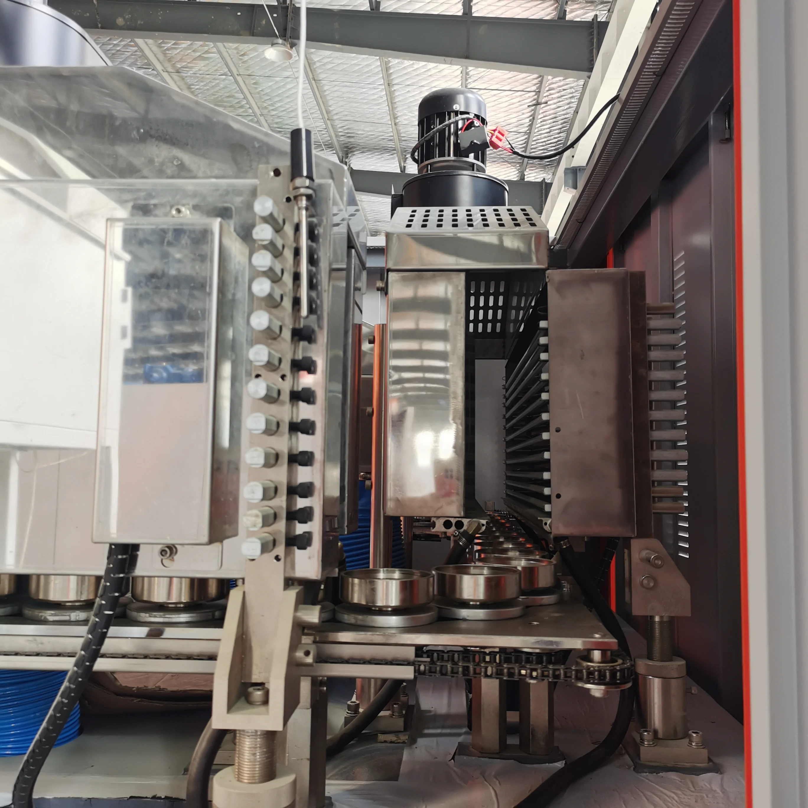 Cheapest price bottle stretch automatic Chinese brand blowing machine