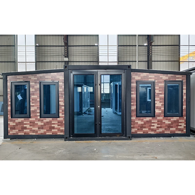 Luxury Prefabricated Villa Portable Light Steel Living Kits Expandable Mobile Tiny House Container House With Kitchen