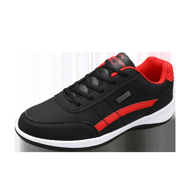 2023 NEW Large size lightweight casual shoes, trendy and fashionable leather surface waterproof and odor resistant board shoes,