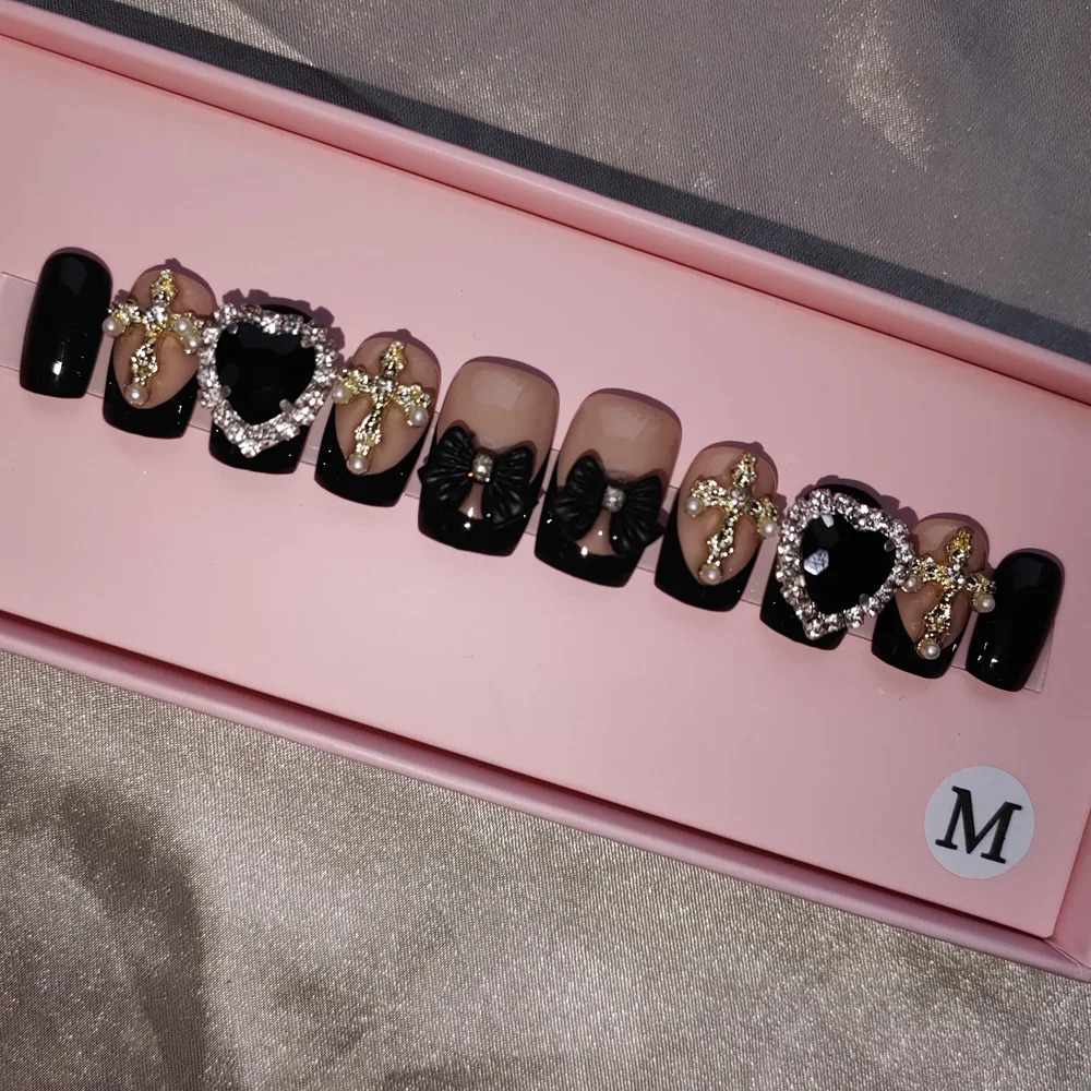 Wholesaler latest Design Custom Middle Oval Black French White Butterfly  ABS Acrylic Artificial Fingernails