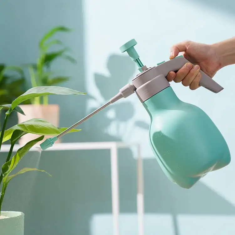 20 Oz (600ML) Unique Diamond Design Plastic Empty Spray Bottle Refillable Spray Container Super Fine Mist Trigger Sprayer