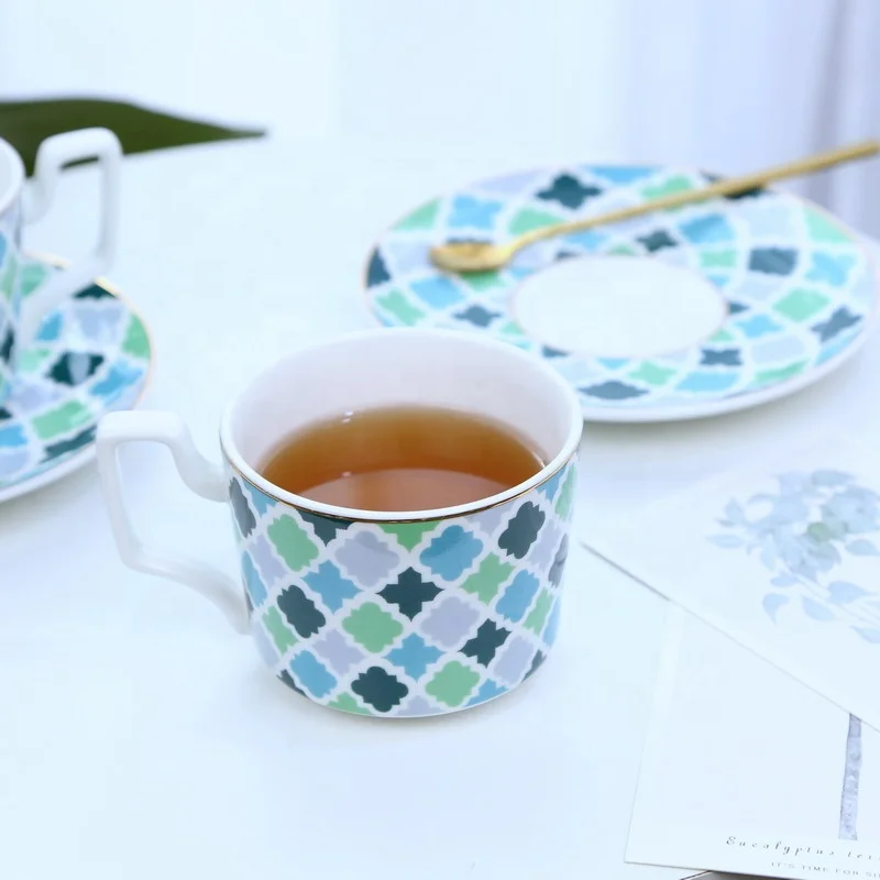 China Manufacturer Customized New Design Morocco ceramic coffee mug porcelain pottery mugs with lid