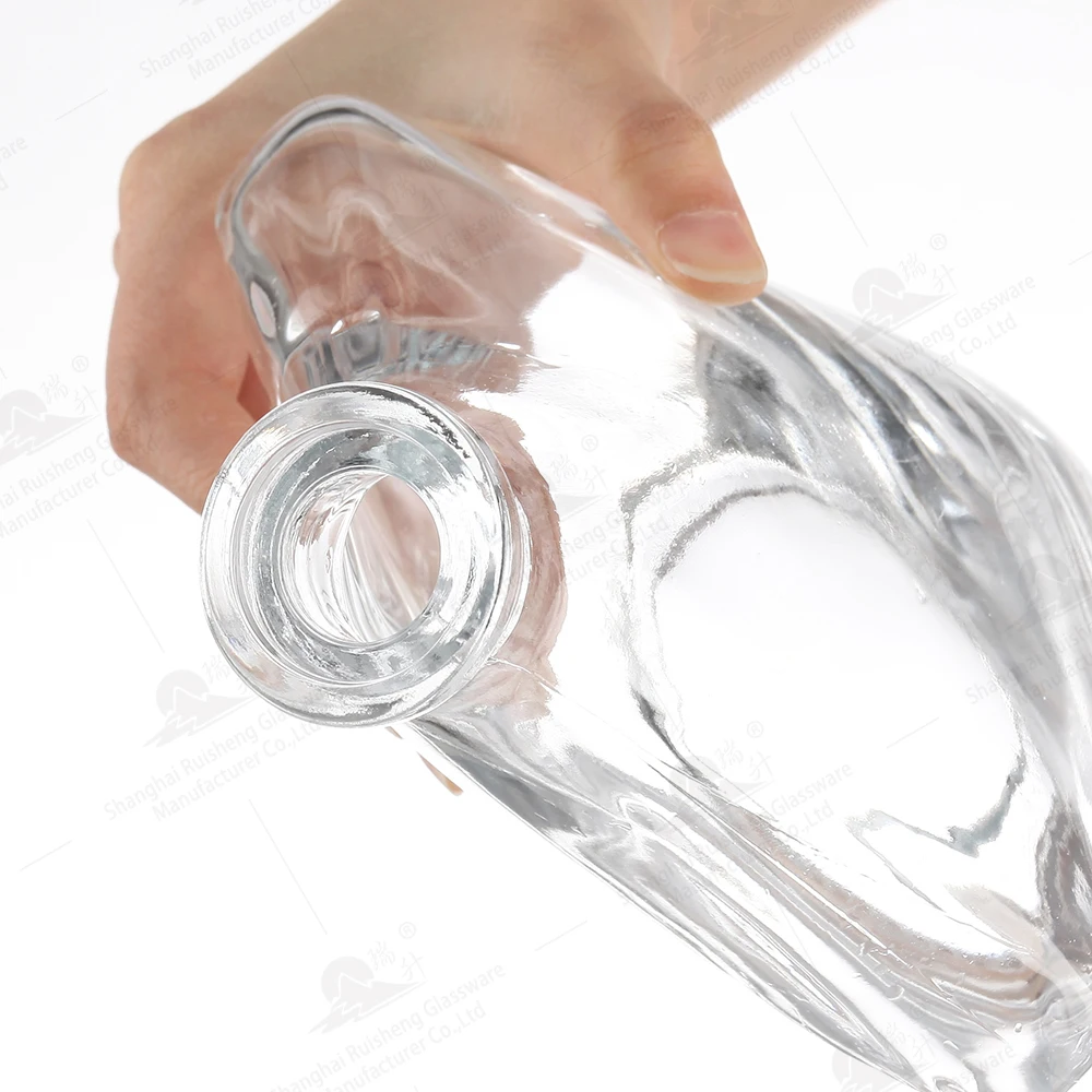 Customize 500ml Fancy Clear Unique Shape Glass Liqueur Wine XO Brandy Cognac Rum Whisky Vodka Gin Spirit Glass Bottles