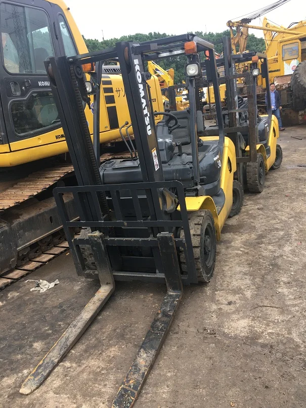 Hot Selling cheap forklift used KOMATS FD30