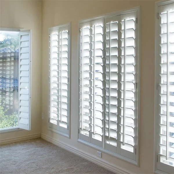 Window Plantation Shutters Factory Direct Supply Faux Wood PVC Louvered Wooden Vertical 3 Years Window Shutters Interior Plastic